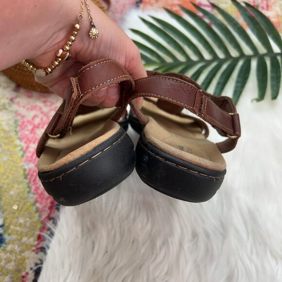 Clarks Neutral Brown Leather Laurieann Kay Slingback T-Strap Sandal 11 - Picture 6 of 8